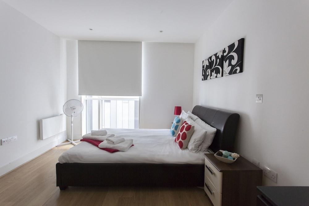 Times Square Serviced Apartments Londra Dış mekan fotoğraf